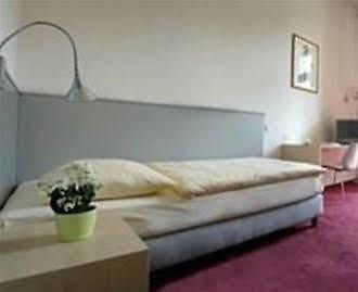 Art Hotel Royal Karlsruhe Extérieur photo
